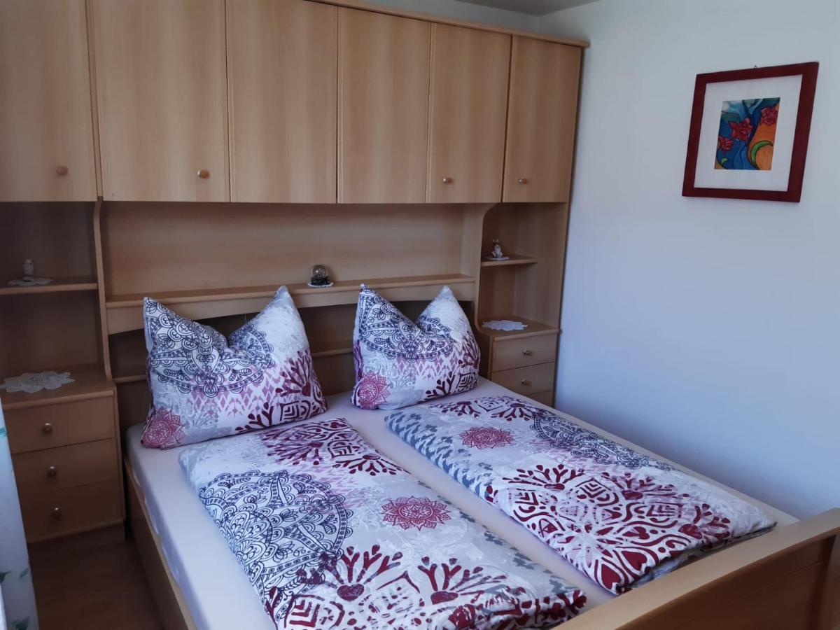 Ferienwohnung Haus Bergfrieden غيرلوسبيرغ المظهر الخارجي الصورة